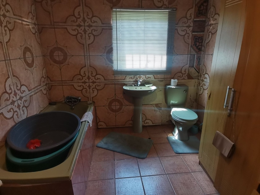 3 Bedroom Property for Sale in Kwazakhele Eastern Cape